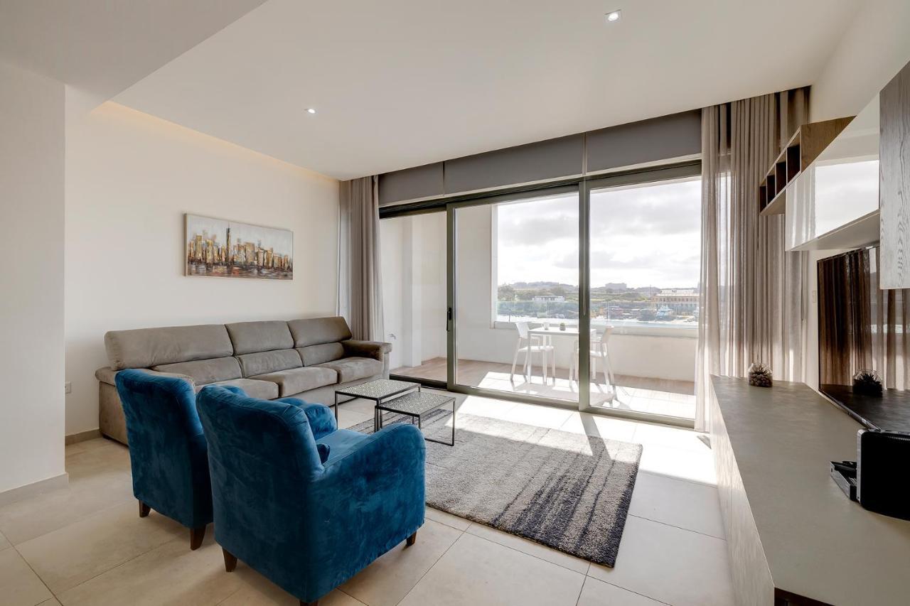 Spectacular Apartment Valletta And Harbour Views Sliema Bagian luar foto