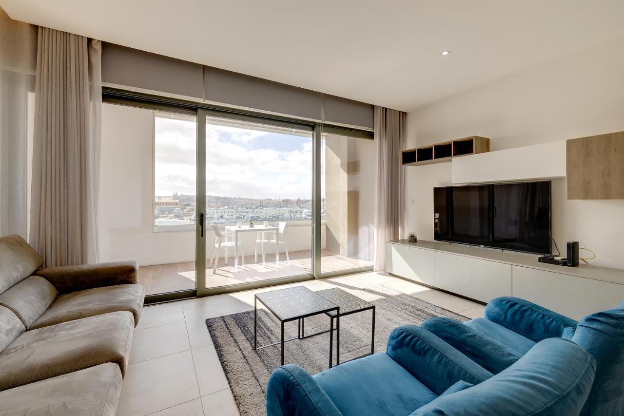 Spectacular Apartment Valletta And Harbour Views Sliema Bagian luar foto