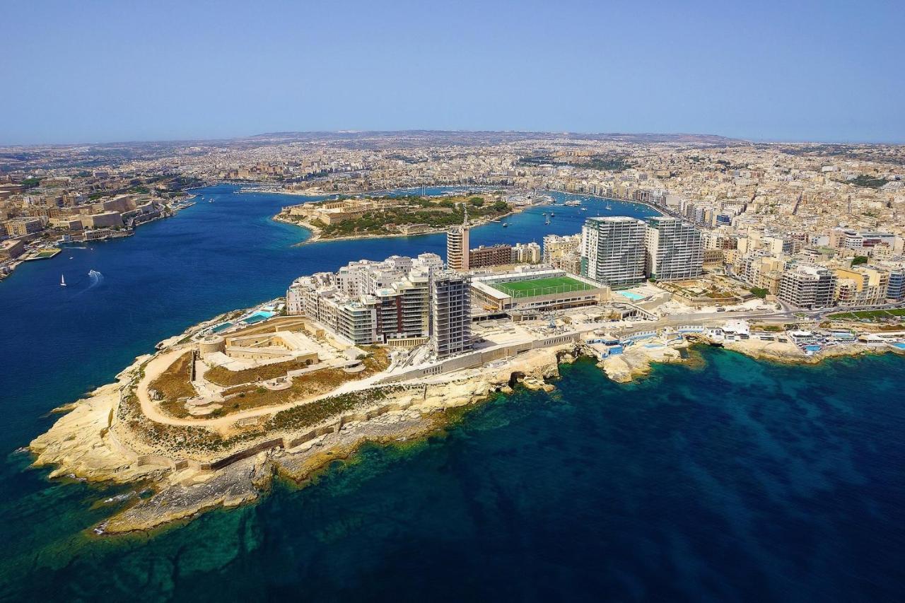 Spectacular Apartment Valletta And Harbour Views Sliema Bagian luar foto